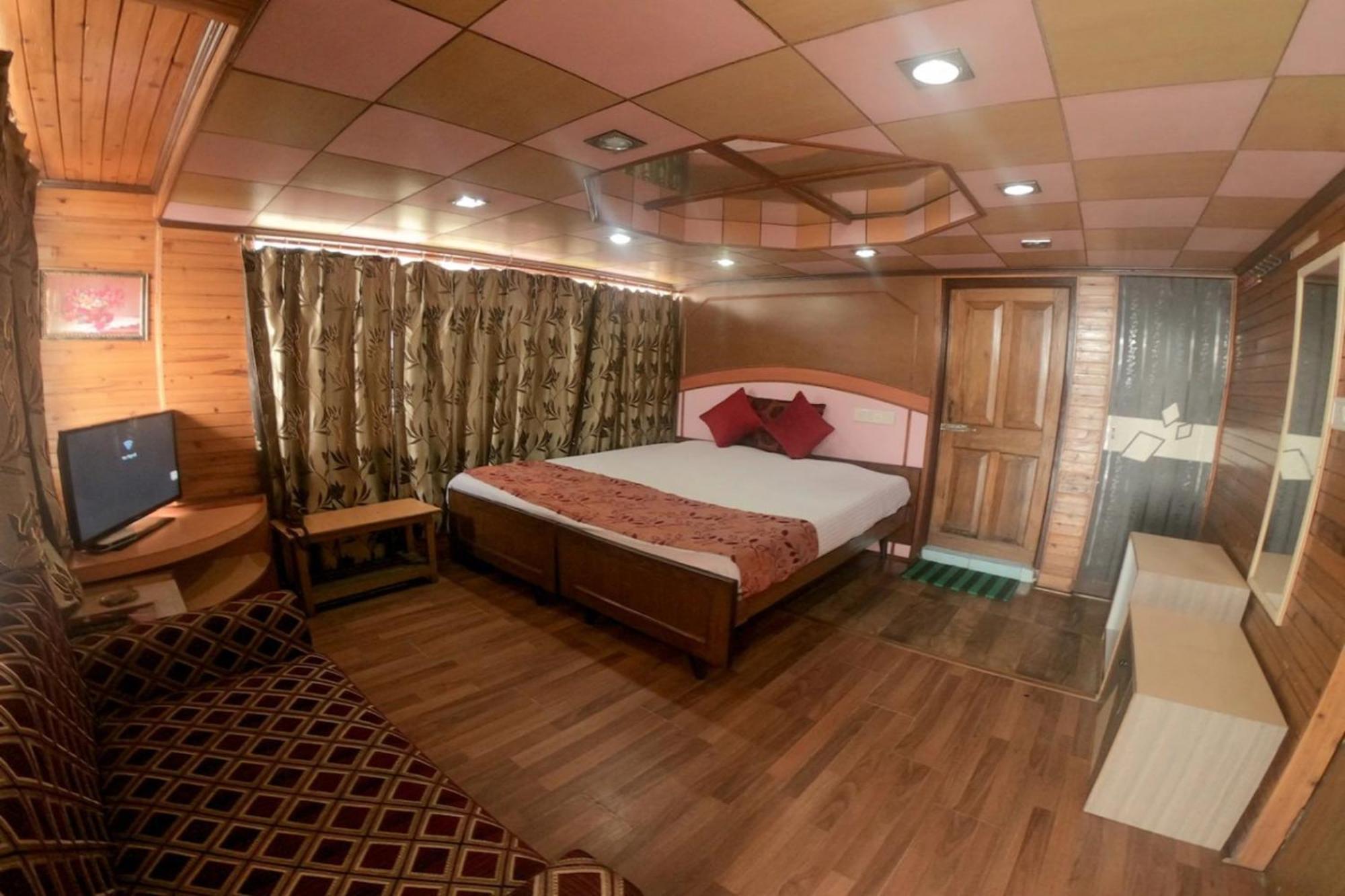 Grg Broadway Mall Road Darjeeling By Royal Collection Hotel Dış mekan fotoğraf