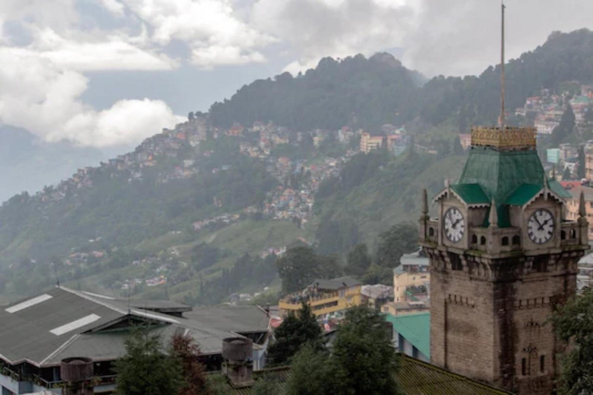 Grg Broadway Mall Road Darjeeling By Royal Collection Hotel Dış mekan fotoğraf